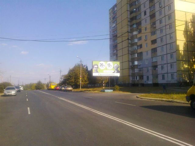 Щит 6x3,  мкр. Східний - 3, Лисового вул.,  42