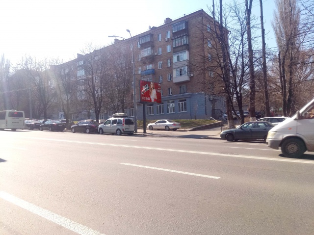 Щит 3.1x2.2,  Повітрофлотський пр., 10 (100 м. від визду з заліз. вокзалу "Південний")