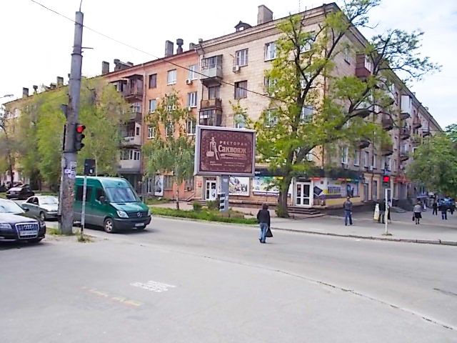 Беклайт 4x3,  Новицького вул.,8 - Соборний пр.(100 м. до Кінотеатру ім.Довженка)