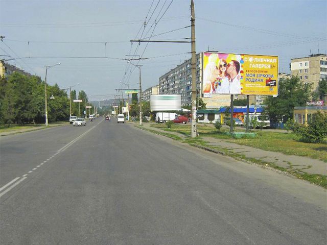 Щит 6x3,  мкр. 7-й  Зарічний, Соколовская вул., 7 (ринок, "АТБ"), до  Кресовської дамби