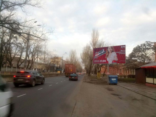 Щит 6x3,  Черноморського Казацтва ул., 72