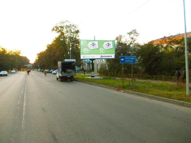 Щит 6x3,  Привокзальна вул. - Троїцька ул. До Залізничного Вокзалу