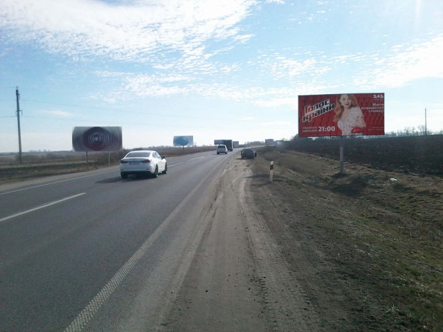 Щит 6x3,  Траса Київ - Львів, (об'їзна Львова), 650 м. від повороту на с. Гамаліївка
