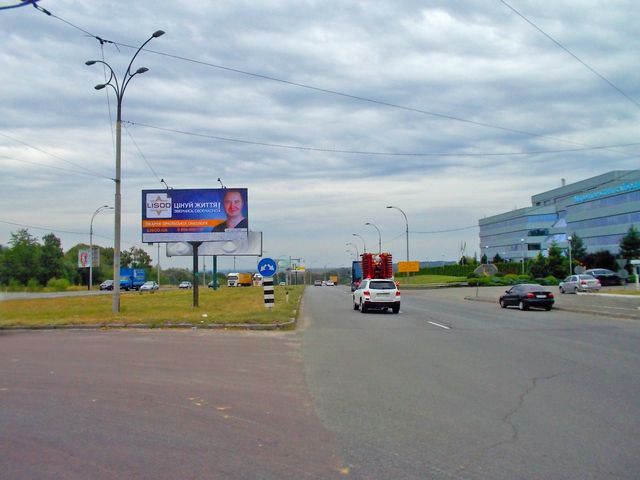 Щит 6x3,  Заболотного ул. - разделитель Пирогово к авторынку "Чапаевка"