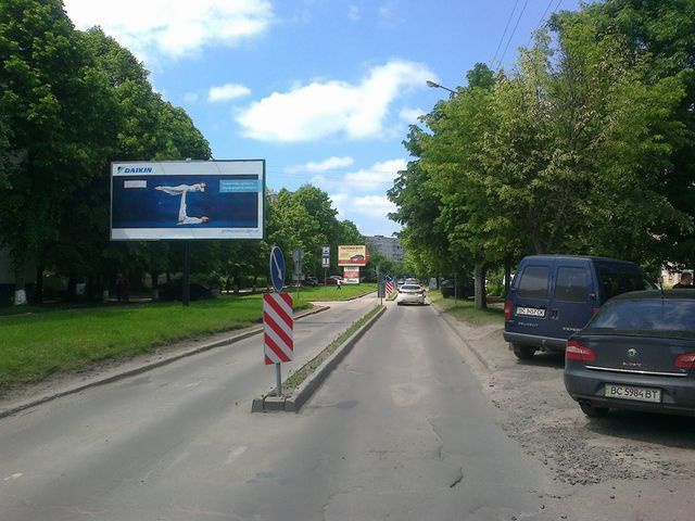 Щит 6x3,  Садовая ул., 27 (рынок)