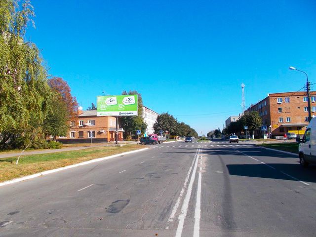 Щит 6x3,  Курська вул., 18  в центр 0,1 м