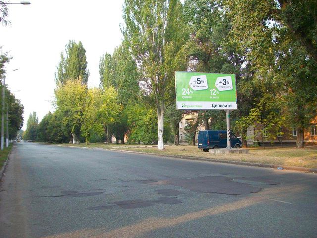 Щит 6x3,  Патриотов Украины. ул., 162