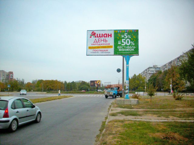Щит 6x3,  Юбілейний пр., перед кольцем. (150 м. до "Сільпо")