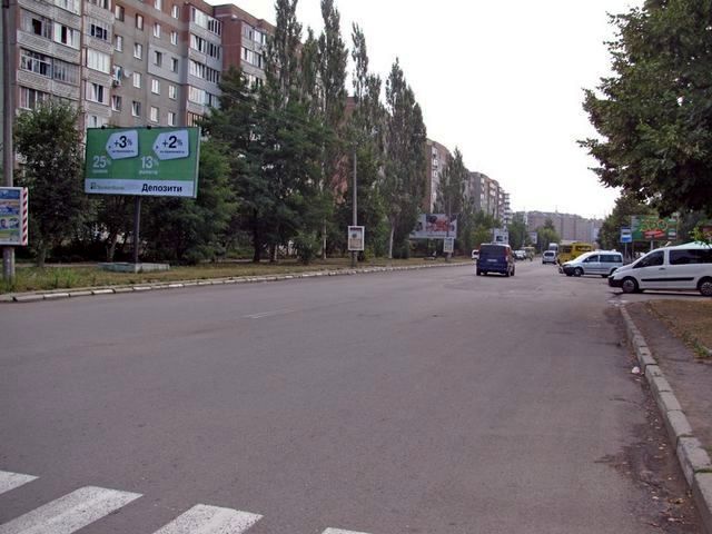 Щит 6x3,  Іоанна Павла ІІ ул. ( в центр, напроти пекарні "Царь хліб")
