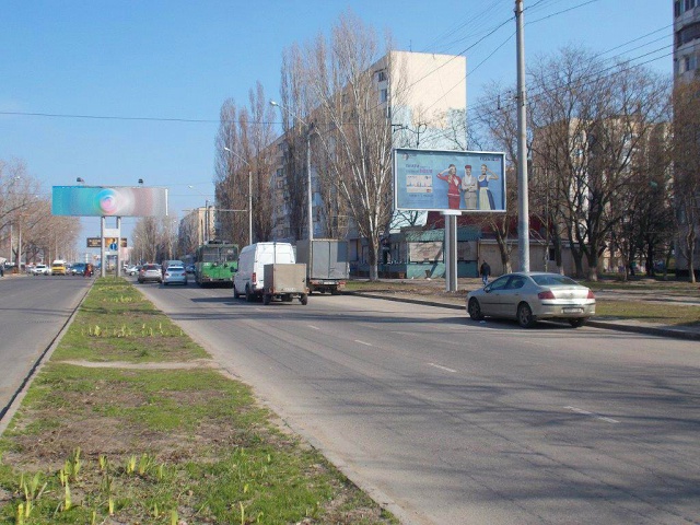 Щит 6x3,  Глушка пр., 21 (до  магазинів "Фокстрот", "Эльдорадо")