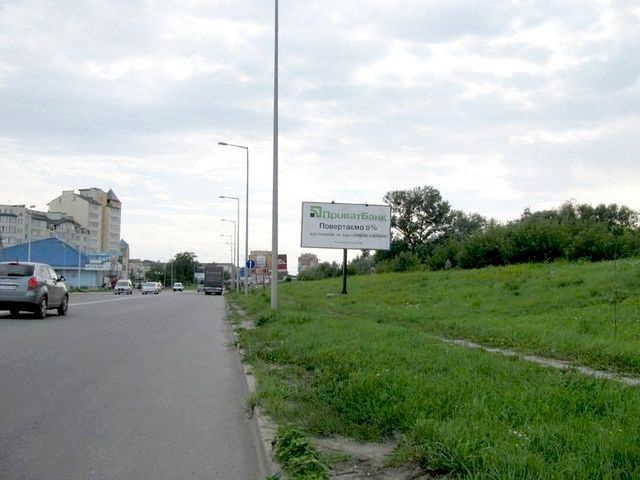 Щит 6x3,  Надрічна вул., перед вул.Галицкої  (напроти АЗС "Fortuna", 100 м. супермаркет "Пакко")