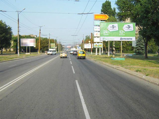 Щит 6x3,  Електрозаводська вул., 3а - Десантна вул., мкр. 5-й Зарічний (мебельний салон "УМК")