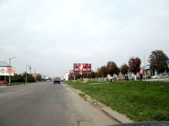Щит 6x3,  Надрічна вул., 225 (напроти ТРЦ "Велес" та Диллер "Toyota" "Класік-Авто")