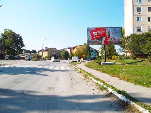 Щит 6x3,  Незалежності вул., 86 ( 300 м. АЗС "ОККО")