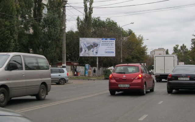 Щит 6x3,  Генерала Петрова вул., 46