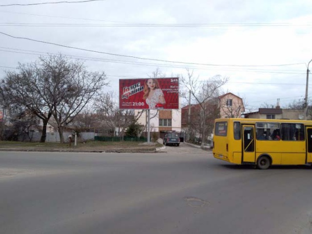 Щит 6x3,  Ромашковав вул., 4 - Донського вул.