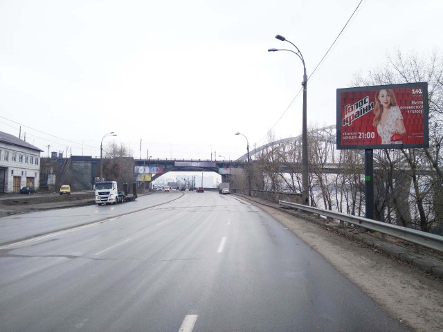 Скролл 3.14x2.3,  Дніпровська набережна вул., (200 м. до мосту "Дарницький",  до ст. м. "Осокорки")