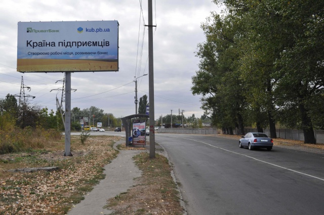 Щит 6x3,  Липовецька вул.,  - Гонты вул. (200 м. від  заводу Roshen до Залізн.Вокзалу)