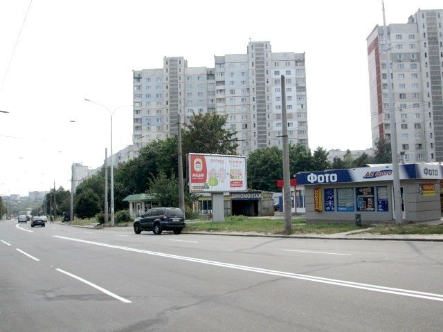 Призма 6x3,  Ахсарова ул., 40    ст.м. Алексеевская  (Сильпо)