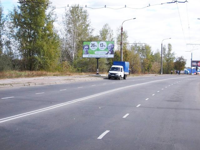 Щит 6x3,  Героїв Крут вул., в центр (300 м. до "Епіцентру")