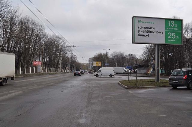 Щит 6x3,  Ватутіна вул., 18а(меблевий салон MebeLine, АЗС Shell) в центр