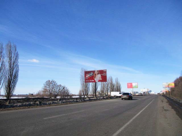 Щит 6x3,  Московский пр. - пов. на Б.Рогань (Ростовская трасса - поворот на Б.Рогань) разделитель въезд в Харьков (200 м. к АЗС "ОККО")