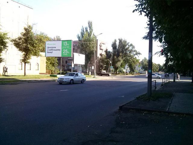 Щит 6x3,  Калнышевськогов ул., 15б - Українська вул., до Купріна вул.