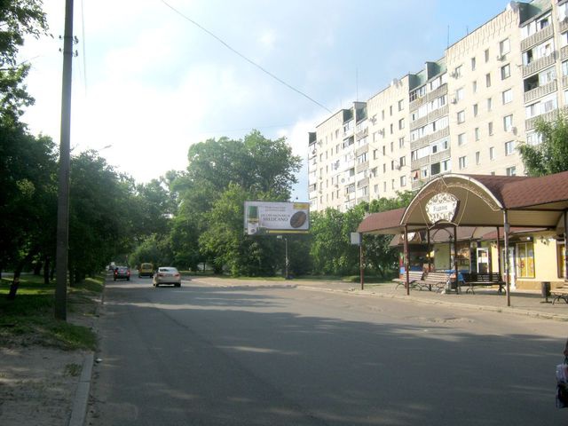 Щит 6x3,  Благовісна вул.,  455 - Різдвяна вул.,  до вул.Вячеслава Чорновола в центр (зупинка)