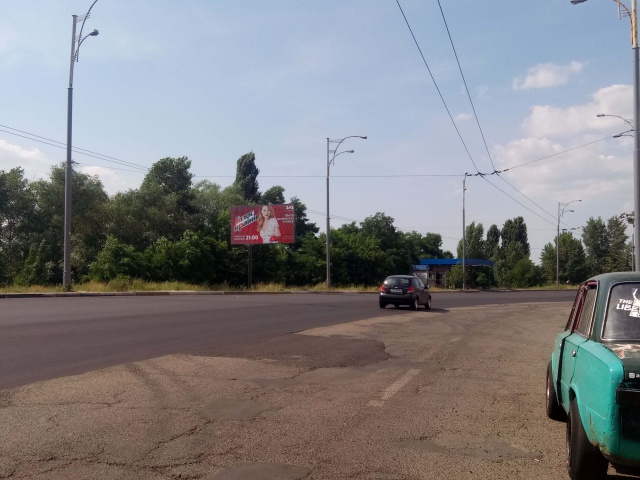 Щит 6x3,  Драйзера Т.в ул., 42 (напроти), 500 м. до Бальзака вул.
