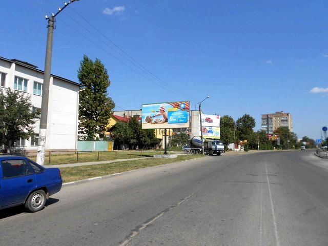 Щит 6x3,  Петлюри  вул., 17 (хлібзавод, напроти АЗС "ОККО")