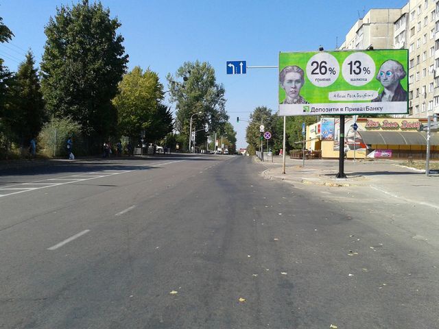 Щит 5.85x2.85,  Вашингтона вул., 17 (біля Челентано, МЕТРО)