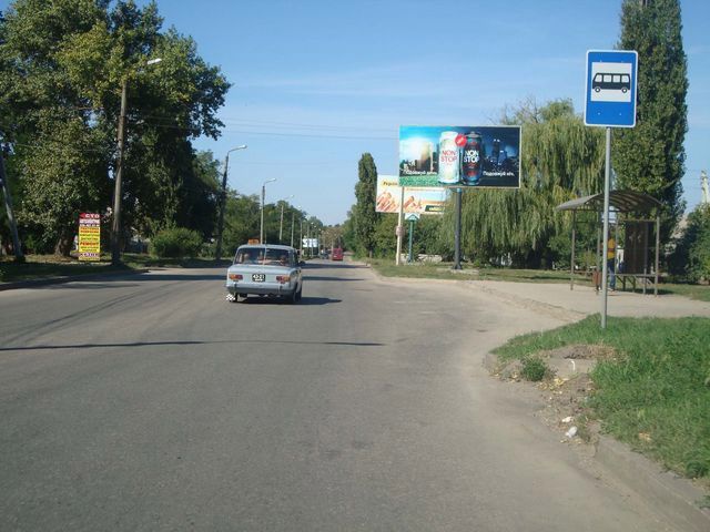 Щит 6x3,  Борбринецький шлях - Арнаутовський пров. ( в центр)