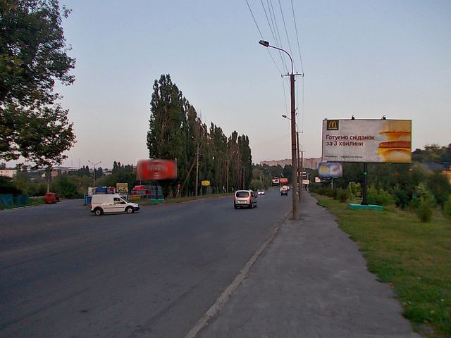 Щит 6x3,  Князя Володимира вул., (перед мостом)