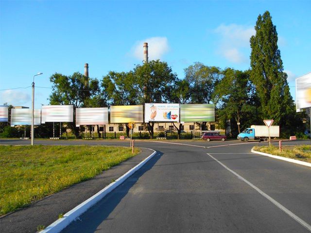 Щит 6x3,  Бикова вул., 31а, (ТЦ “Епіцентр”), виїзд з стоянки