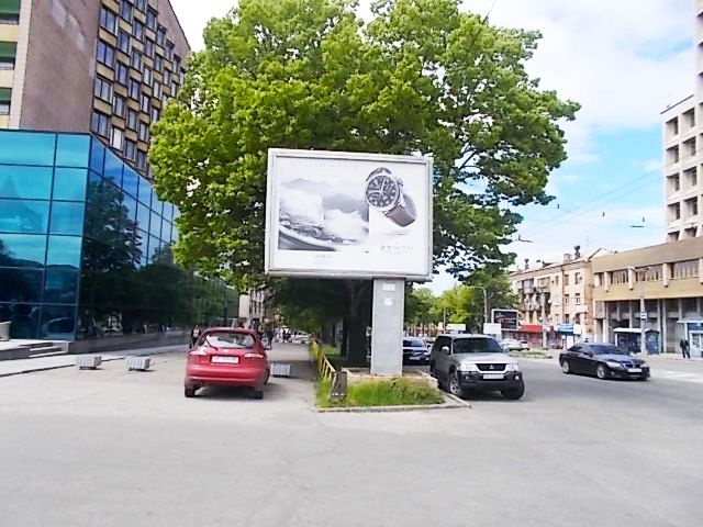 Беклайт 4x3,  Соборний пр.,  Героїв пл.  (Гостиниця "Intourist" до "Альфа-Банку" та "Нова Пошта")