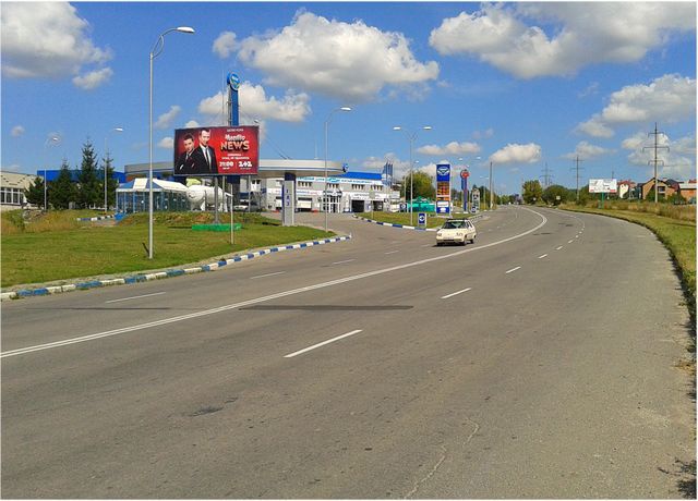 Щит 6x3,  С.Бандери вул.,  - Курбаса Л. вул., ( АЗС "Авіас", СТО)