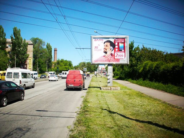 Беклайт 4x3,  Металургів пр., -  Верхня вул., в центр