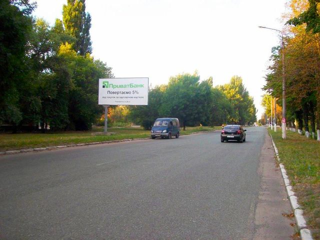 Щит 6x3,  Патриотов Украины. ул., 148