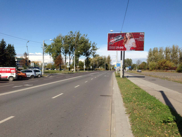 Щит 6x3,  Богдановская ул., 15, 300  м. к Пластова ул., Автосалон "Ссан Йонг", авторынок
