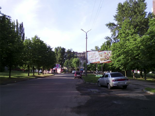 Щит 6x3,  мкр. Горняцький, 42 (ТЦ "АТБ"), до мкр. Сонячний