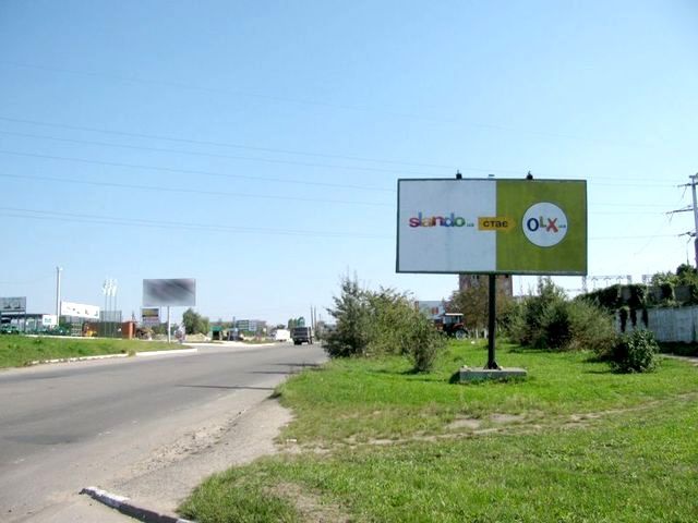 Щит 5.9x2.9,  Надрічна вул., (напроти супермаркету "Торба", напроти стадіону ,400 м. до "Concert Hall Platinum")