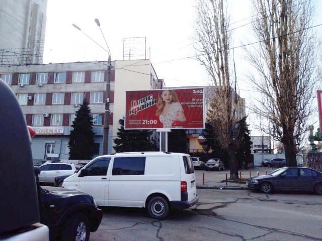 Щит 6x3,  Бугаївська вул., 21