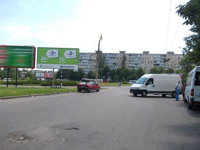 Щит 6x3,  Ватутіна вул., 53 (зуп. " Кільце 129 кв."), до  мкр. 5-й Заречный