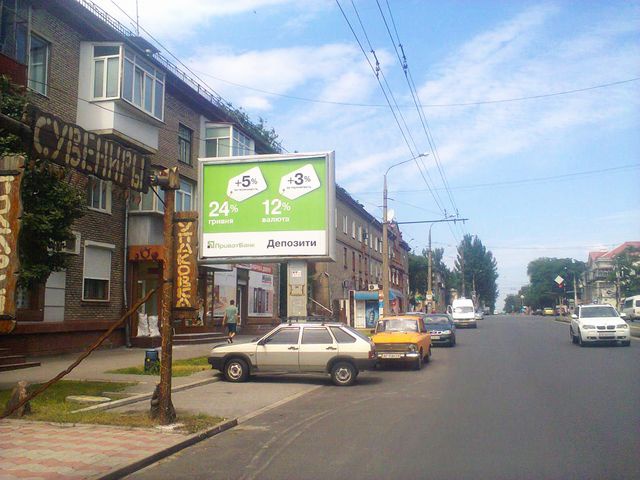 Беклайт 4x3,  Перемоги вул., - Шевченко бул.,42