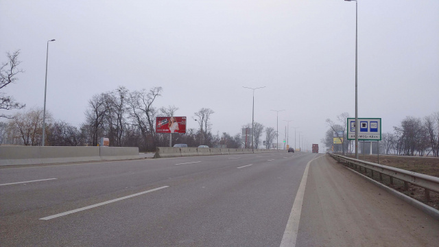 Щит 8x4,  Траса Київ-Одеса, пгт Чабани, 500 м. до АЗС "КЛО"(в'їзд в Київ)