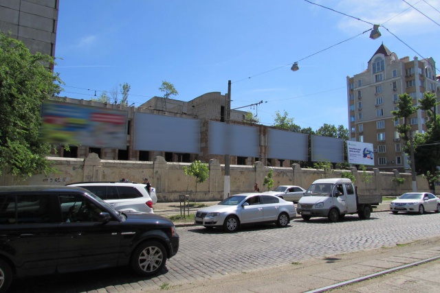 Щит 6x3,  Французский бул., 33 (напротив "Сильпо) №8