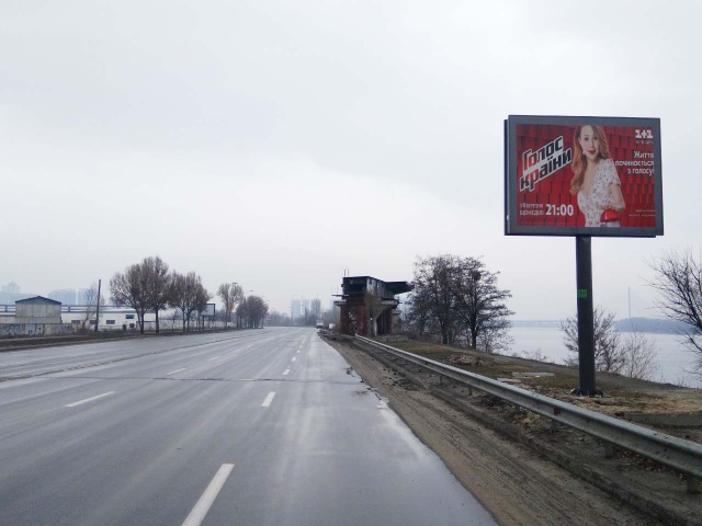 Скролл 3.14x2.3,  Дніпровська набережна вул., (150 м. від мосту "Дарницький", до ст. м. "Осокорки")