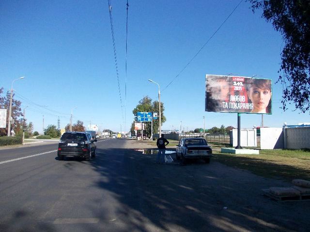 Щит 6x3,  Рівенська вул., (виїзд) (напротив АЗС "БРСМ",200 м. к АЗС "Укрпетроль")