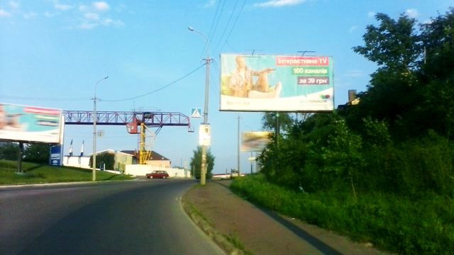 Щит 6x3,  Яровиця вул., 16 в центр (перед АЗС "ANP", до  АЗС "Укрнафта")
