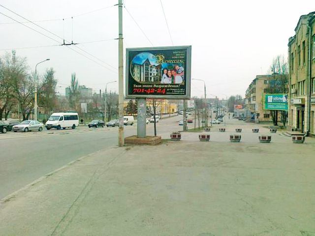 Беклайт 4x3,  Соборний пр.,29